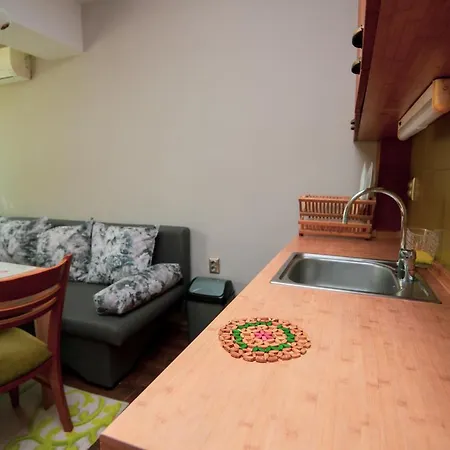 Daire Space Of Arts - Two-bedroom With Balcony Burgaz